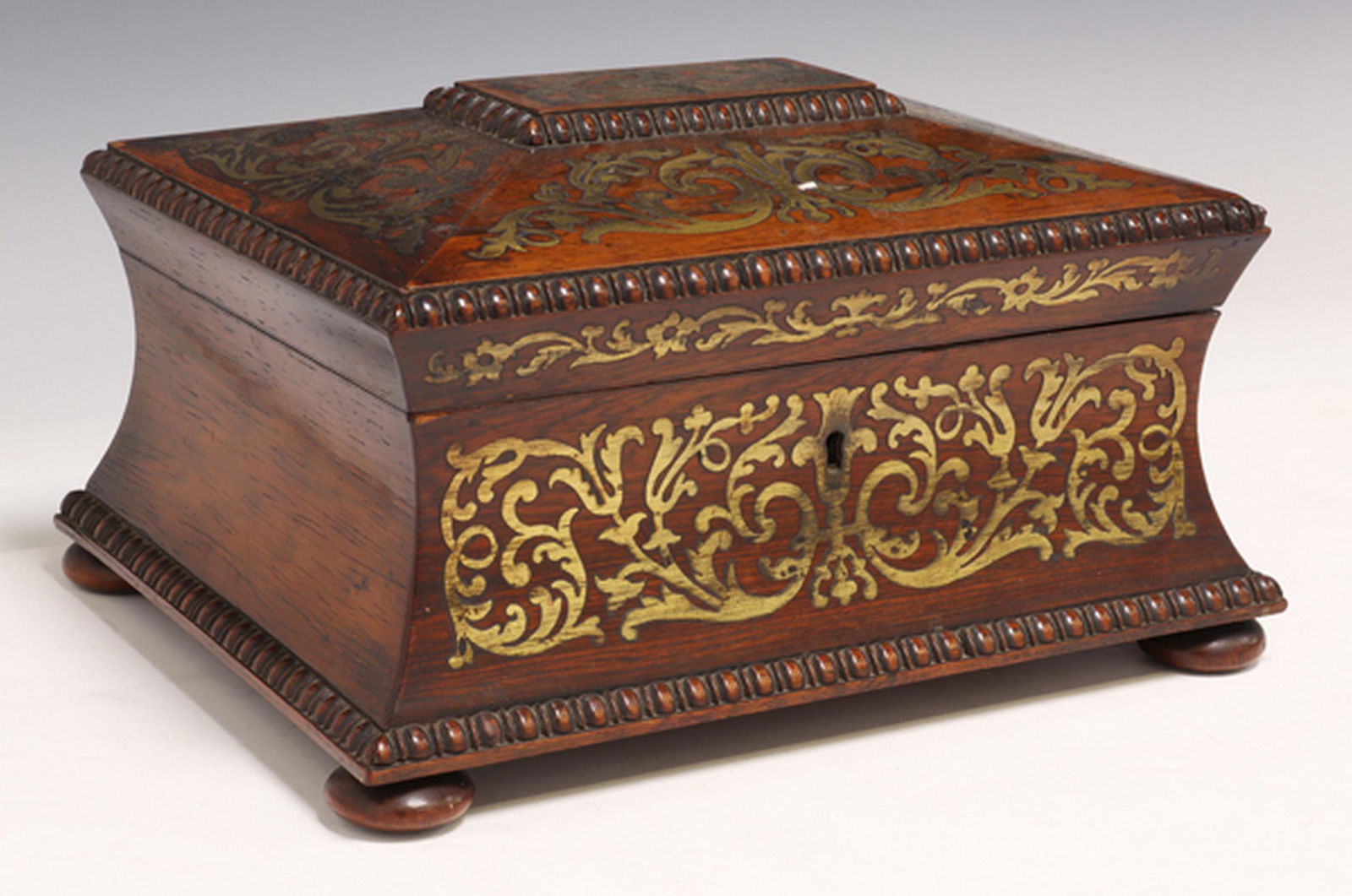ENGLISH REGENCY PERIOD BRASS-INLAID TABLE BOX (1 of 5)