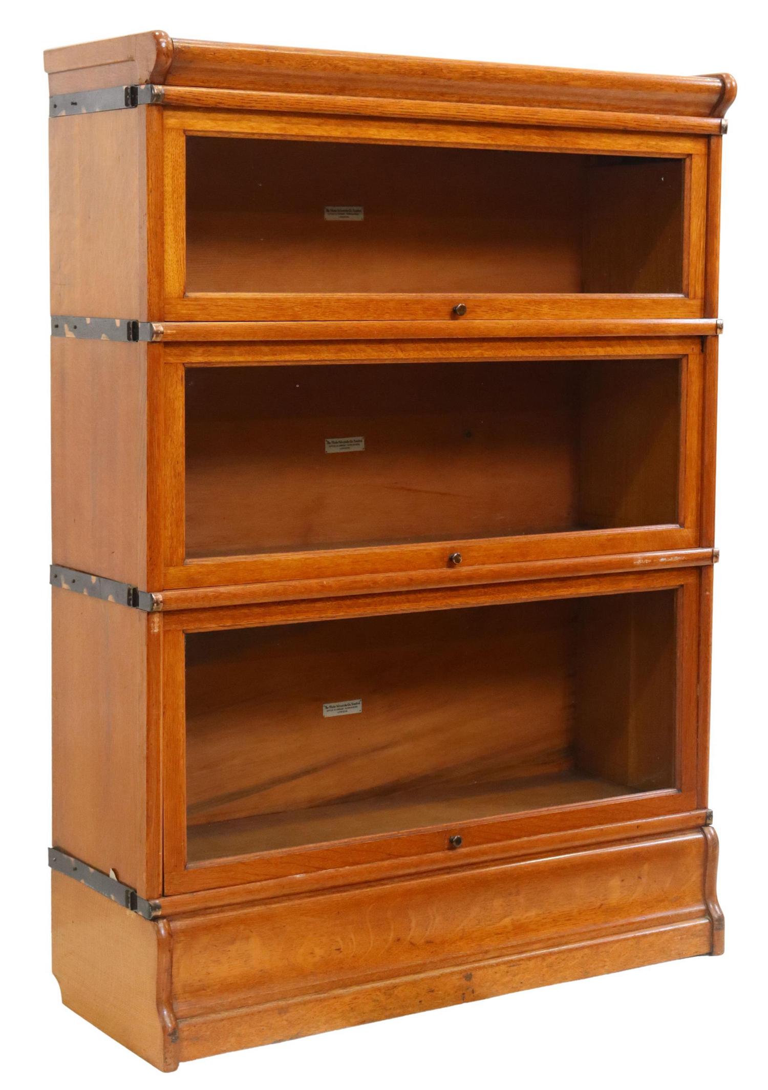 GLOBE-WERNICKE OAK THREE-STACK BARRISTER BOOKCASE (1 of 5)