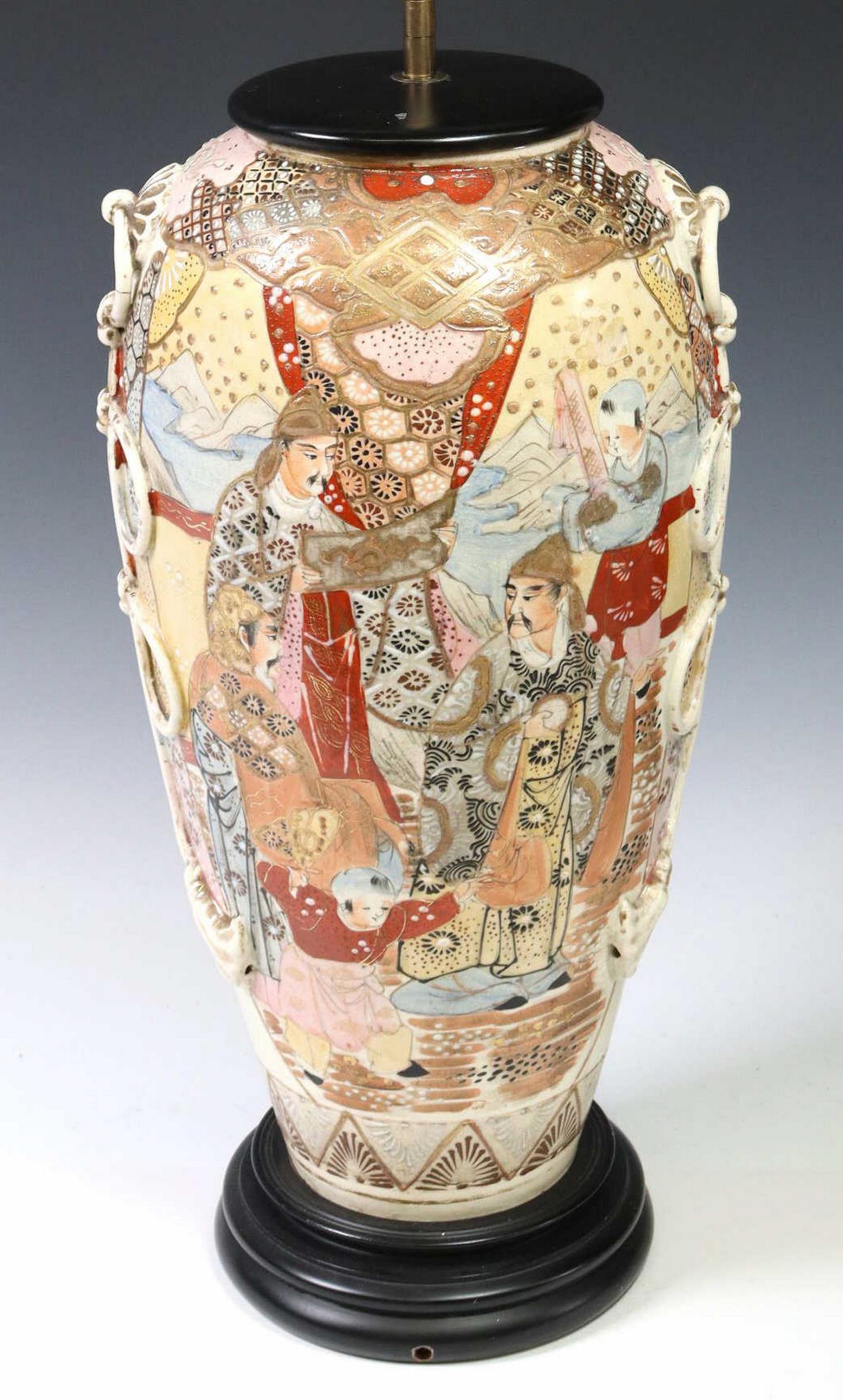 JAPANESE SATSUMA WARE VASE TABLE LAMP (1 of 5)