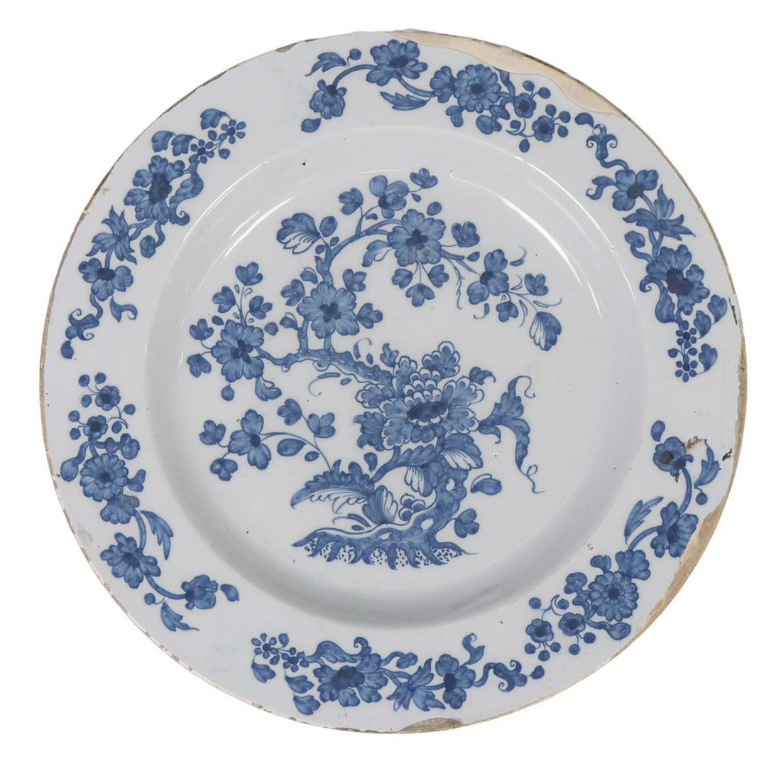 DELFT CHINOISERIE BLUE & WHITE CHARGER (1 of 2)