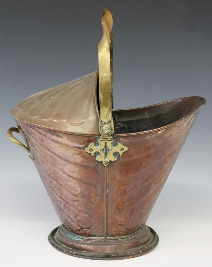 ENGLISH VICTORIAN COPPER & BRASS COAL SCUTTLE (1 of 4)