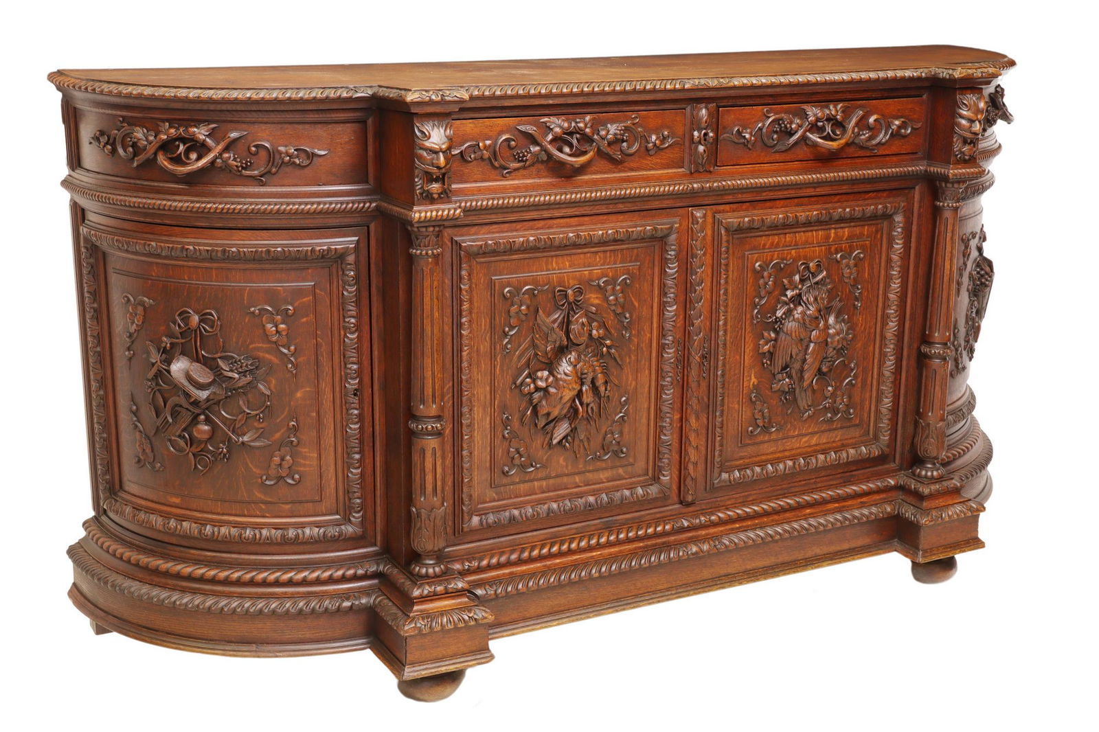 FRENCH RENAISSANCE REVIVAL OAK HUNT SIDEBOARD (1 of 6)