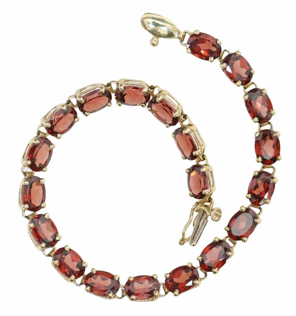 ESTATE 14KT YELLOW GOLD & GARNET LINK BRACELET (1 of 7)