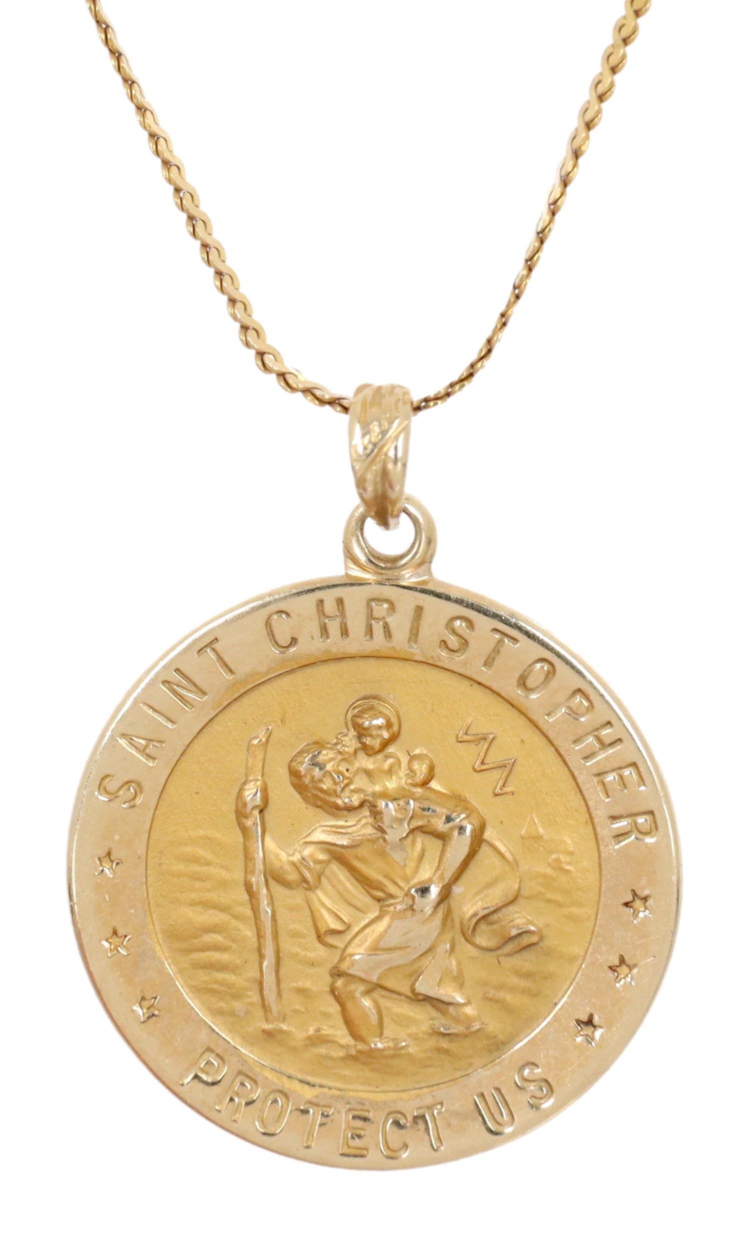 ESTATE 14KT GOLD ST CHRISTOPHER MEDAL ON CHAIN (1 of 5)