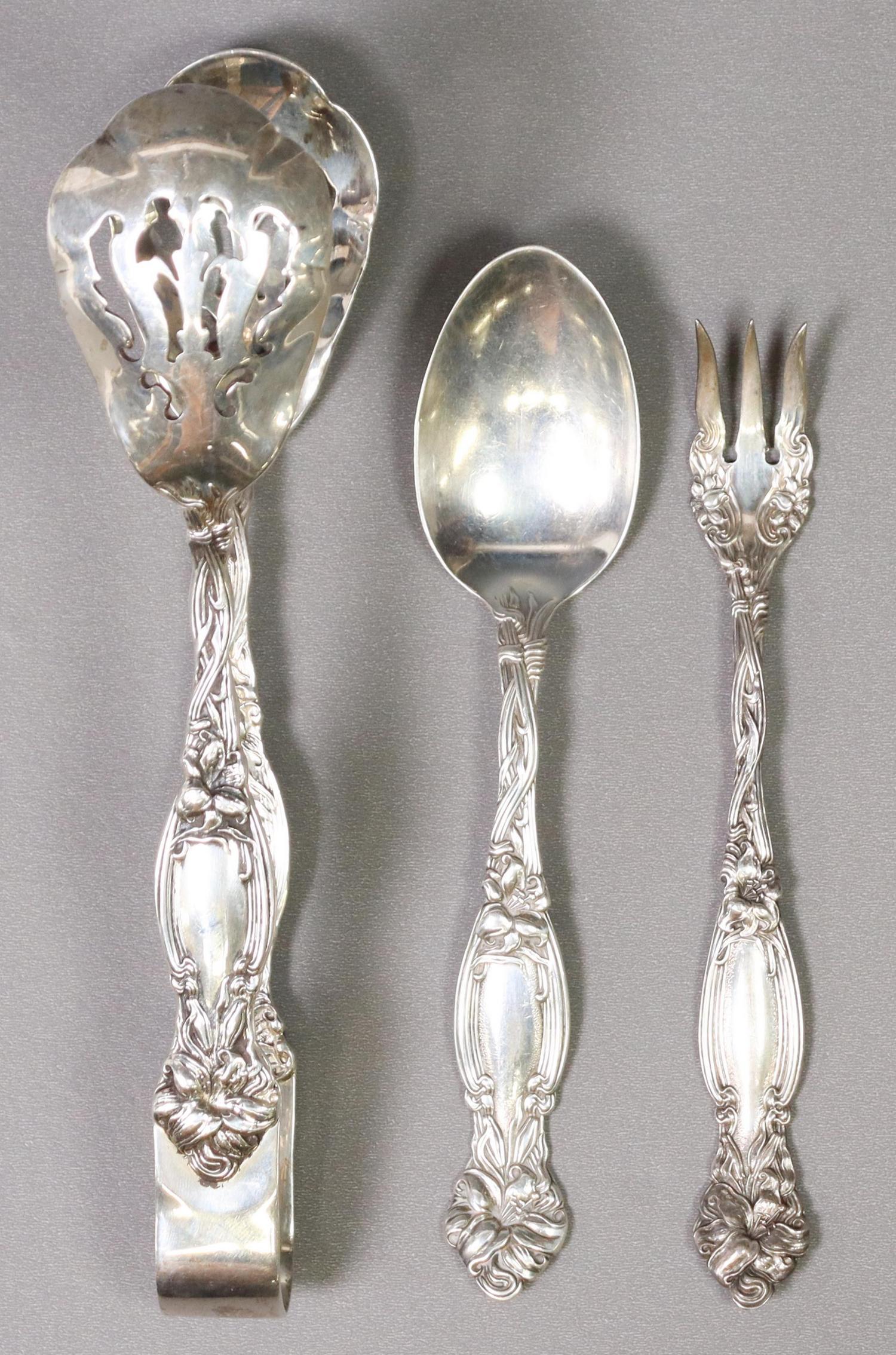 (3) INTERNATIONAL FRONTENAC STERLING FLATWARE (1 of 5)