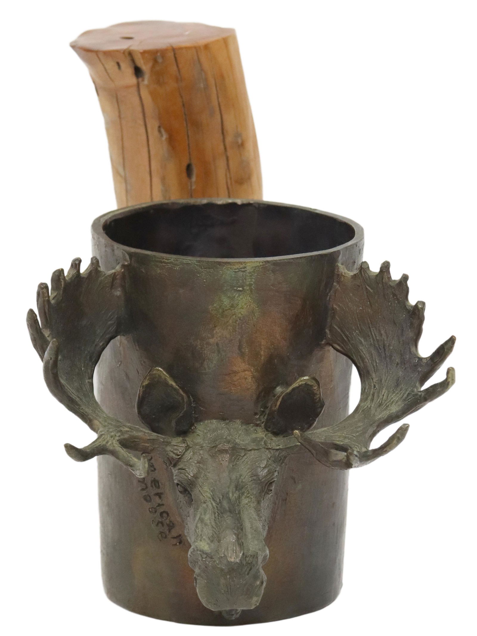 CARL WAGNER (D.2011) PATINATED BRONZE MOOSE MUG: Patinated bronze cup, "American Moose," signed in cast C. Wagner (Carl Wagner, Florida/ New Jersey, 1938-2011), numbered 141/ 1000, dated [19]79, titled at side, with naturalistic wood handle, approx