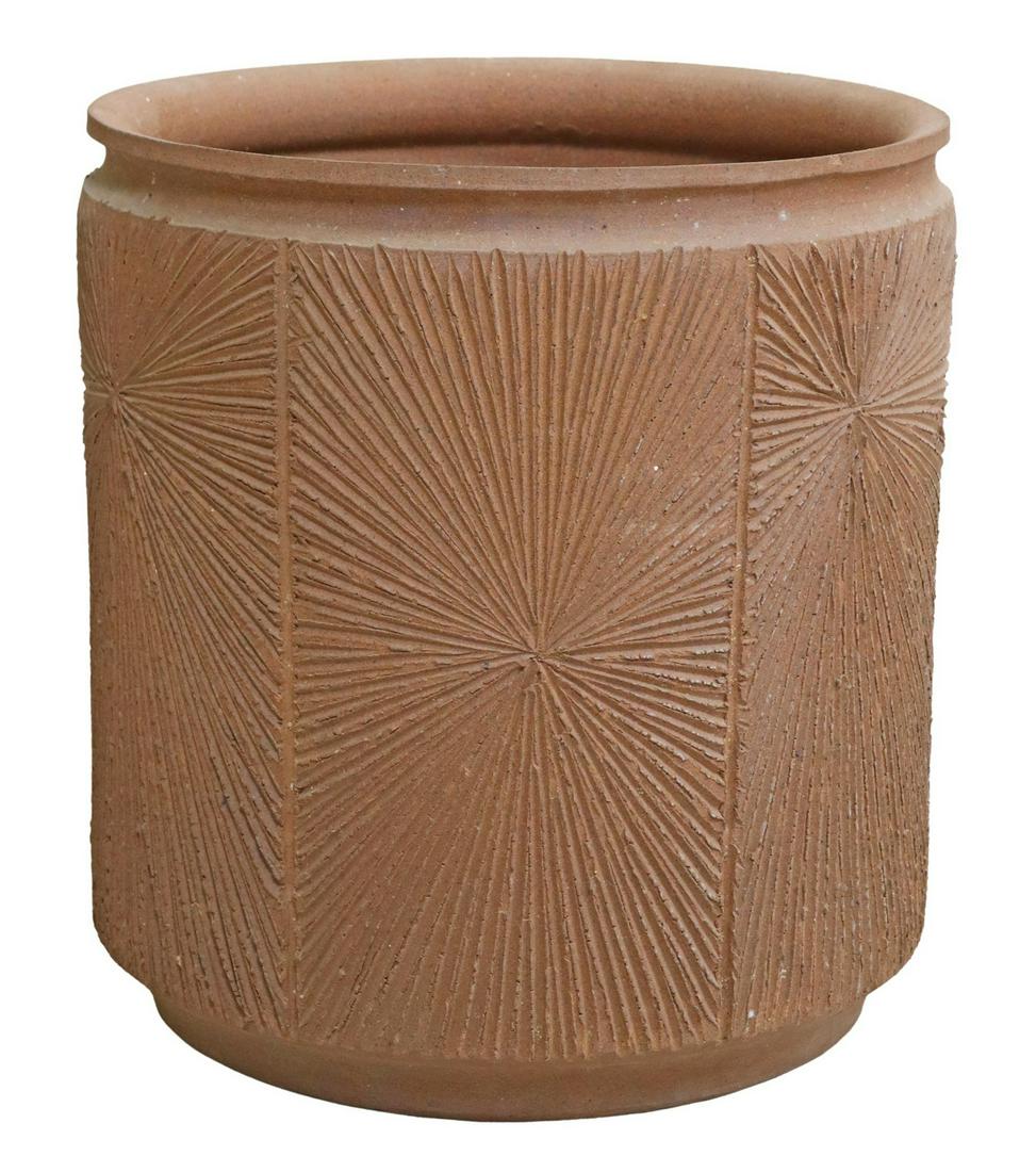 CRESSEY & MAXWELL EARTHGENDER SUNBURST PLANTER: Modern stoneware planter, designed by David Cressey and Robert Maxwell, for Earthgender, c.1970s, in a cylindrical form, with a "sunburst" design, intact with small hairline at rim, approx 19.5"h, 18"