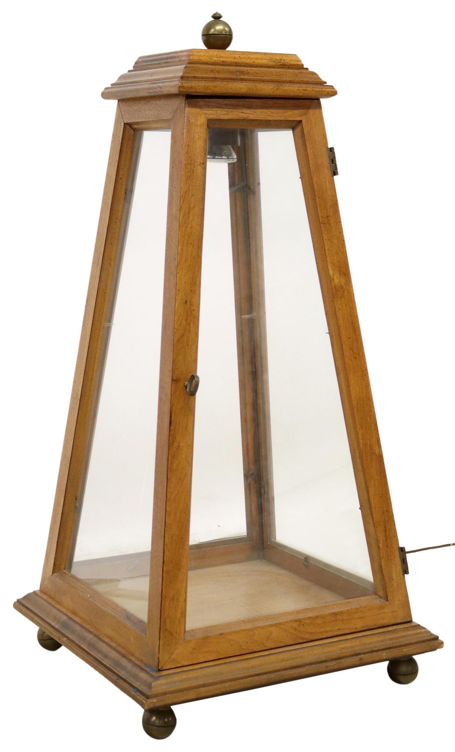 STANDING TRAPEZOID FORM DISPLAY CABINET (1 of 5)