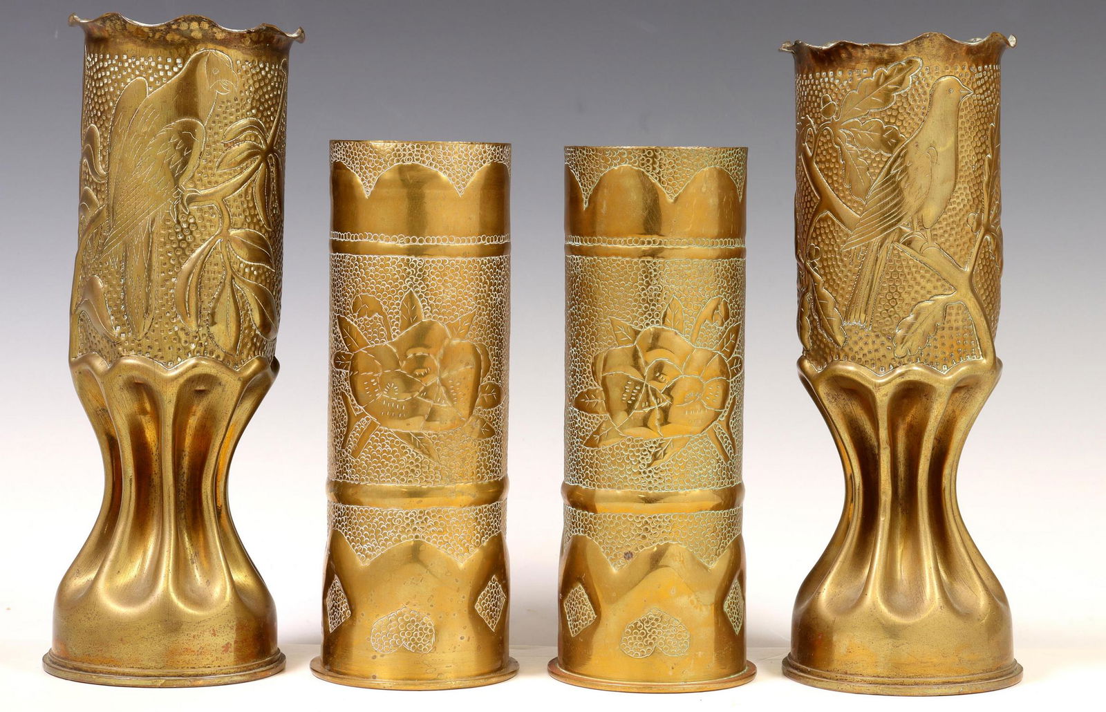 (4) WWI-ERA TRENCH ART ARTILLERY SHELL VASES (1 of 3)