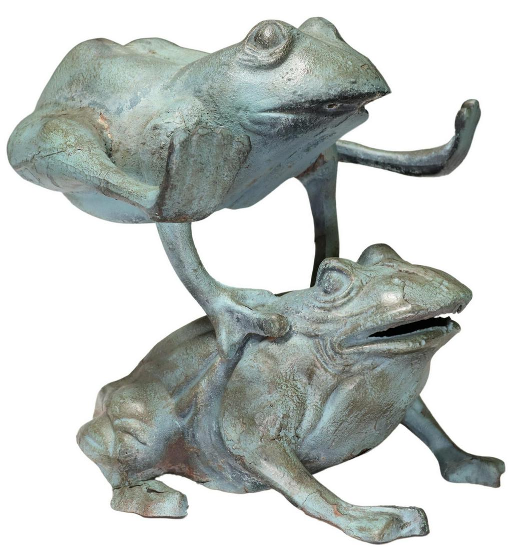 VERDE CAST IRON GARDEN FOUNTAIN LEAPING FROGS (1 of 3)