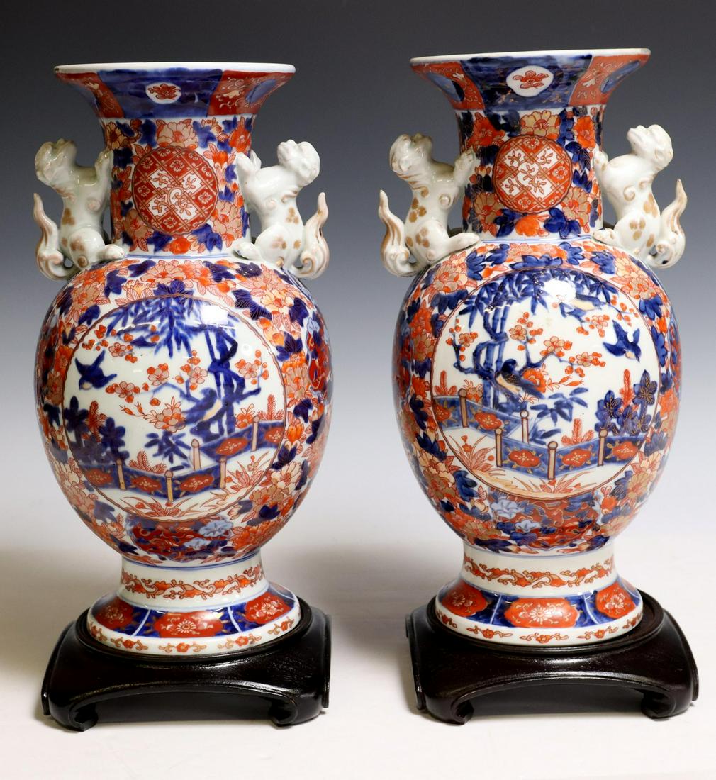 2) JAPANESE IMARI PORCELAIN FOO LION HANDLED VASES (1 of 6)