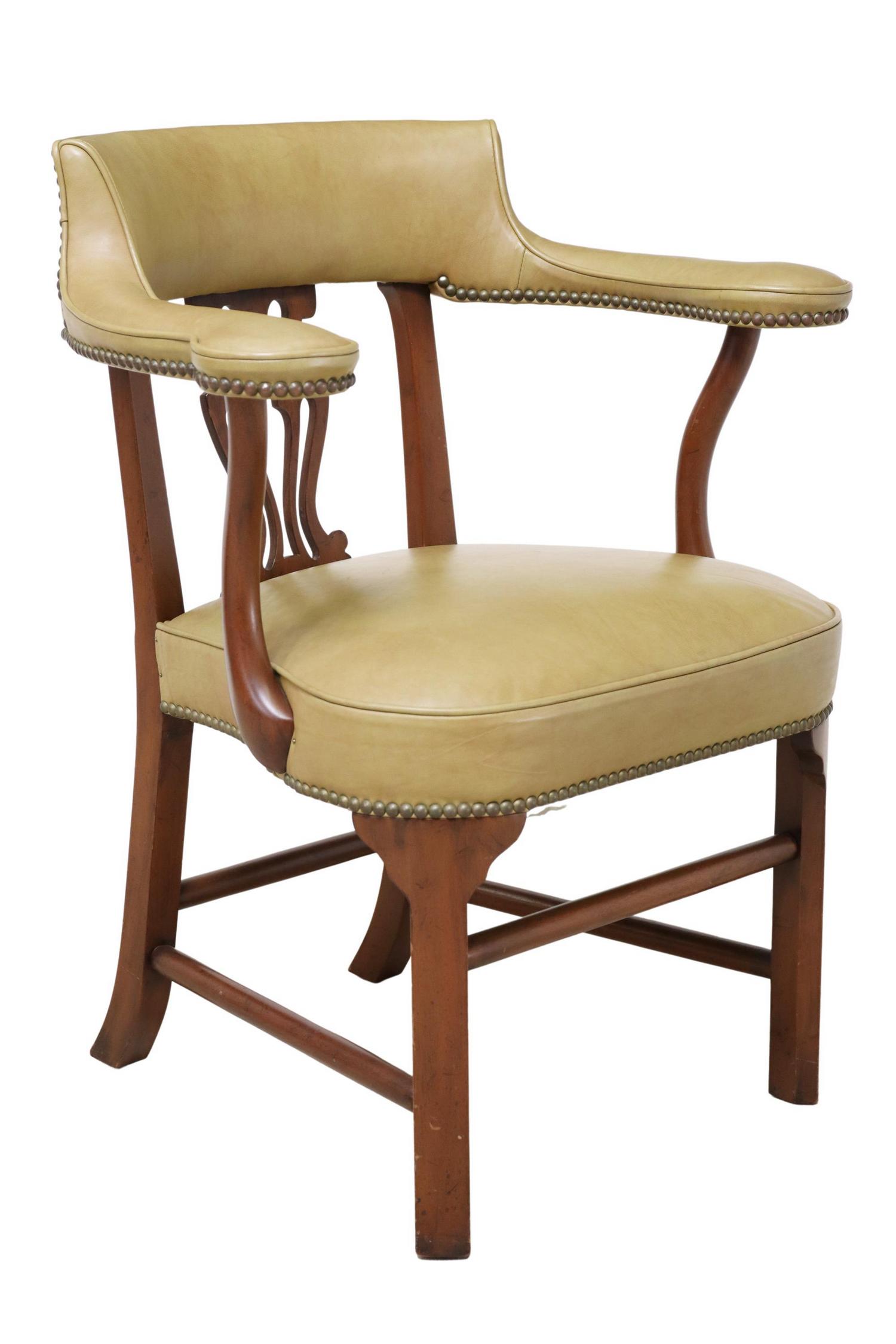 KITTINGER FOR COLONIAL WILLIAMSBURG ARMCHAIR (1 of 6)