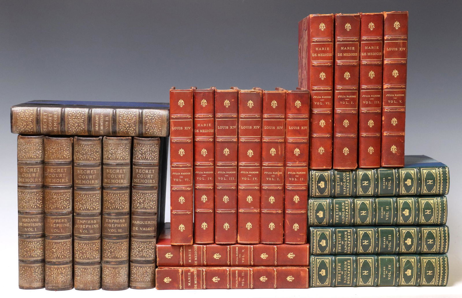 22) BOOKS: ROYAL HISTORIES FRANCE & ITALY 19/20THC (1 of 4)