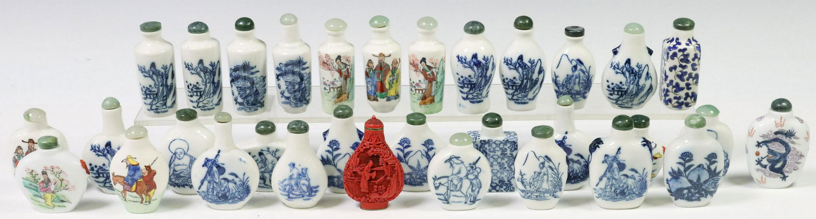 32) ASIAN PORCELAIN & CINNABAR STYLE SNUFF BOTTLES (1 of 4)