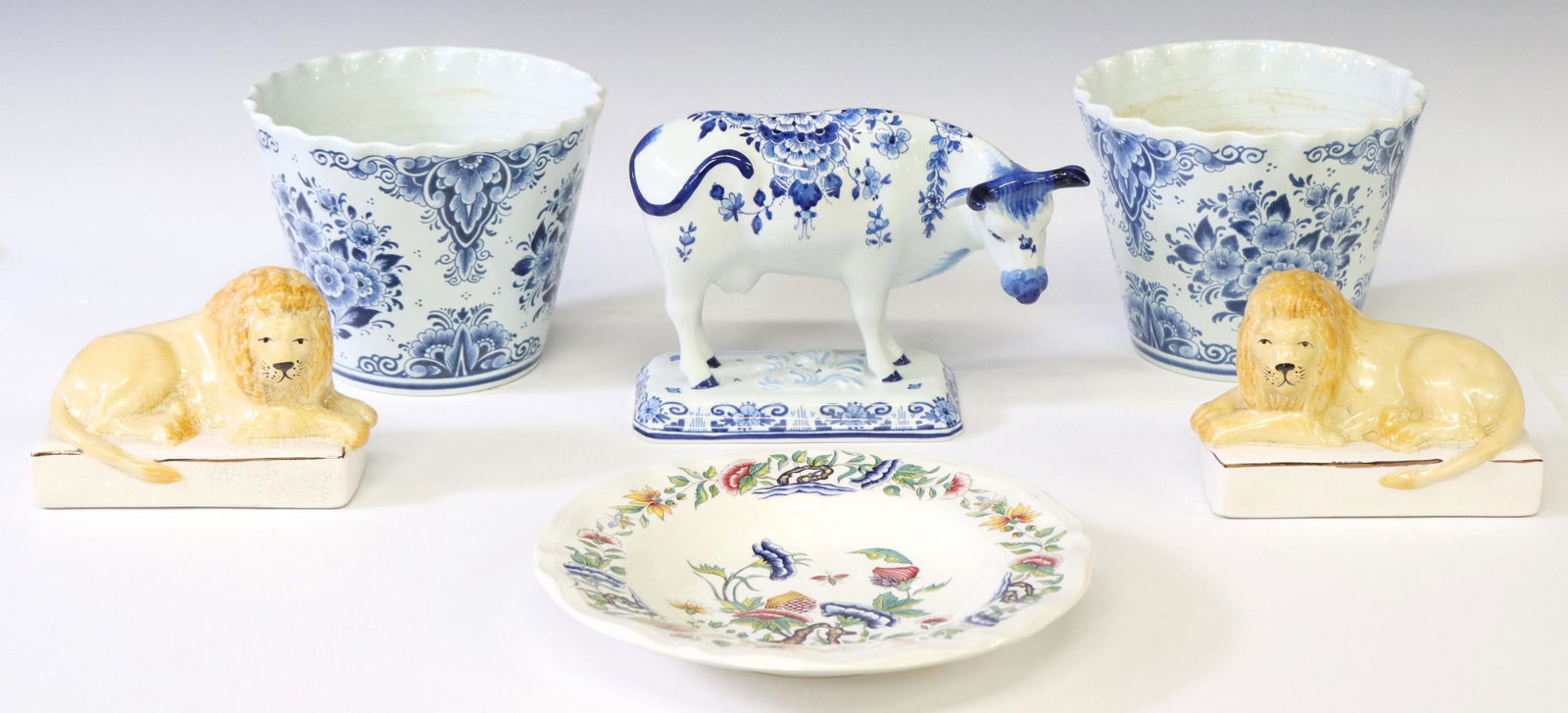 (6) FRENCH, ENGLISH & DUTCH DECORATIVE CERAMICS (1 of 13)