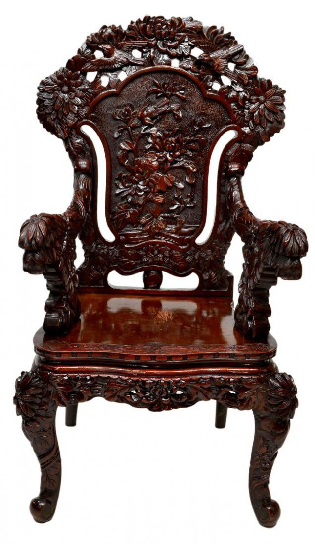 654: CHINESE HIGHLY CARVED ROSEWOOD CHAIR