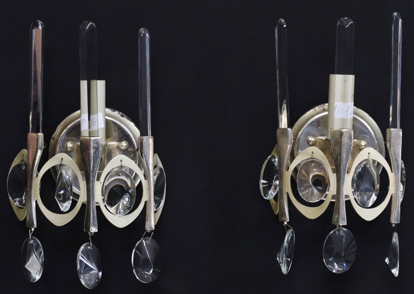 (2) GAETANO SCIOLARI MID-CENTURY WALL SCONCES (1 of 3)