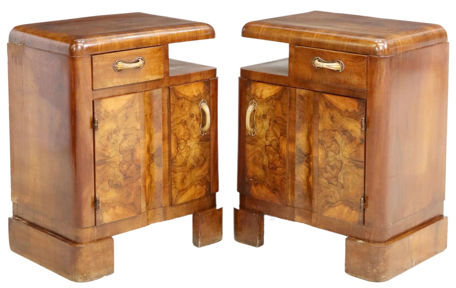 (2) ITALIAN ART DECO WALNUT BEDSIDE CABINETS (1 of 6)