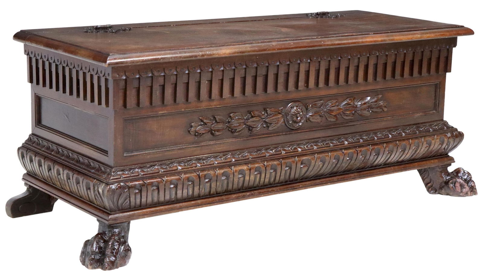 ITALIAN RENAISSANCE REVIVAL COFFER STORAGE TRUNK (1 of 5)