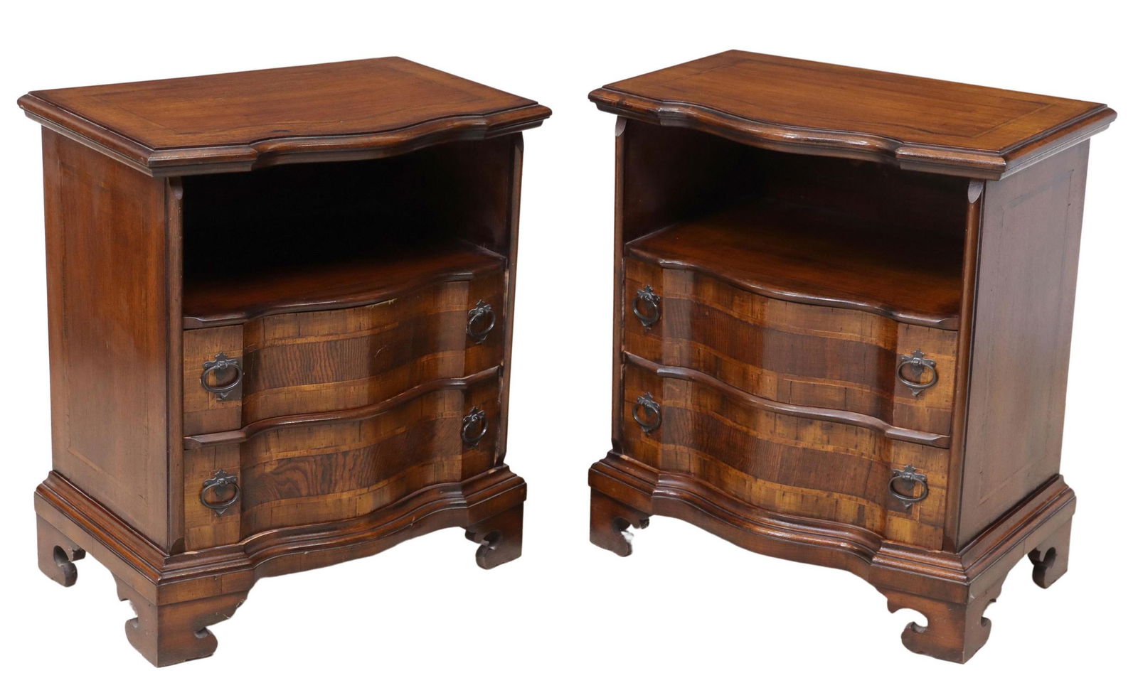 (2) ITALIAN BAROQUE STYLE NIGHTSTANDS (1 of 5)