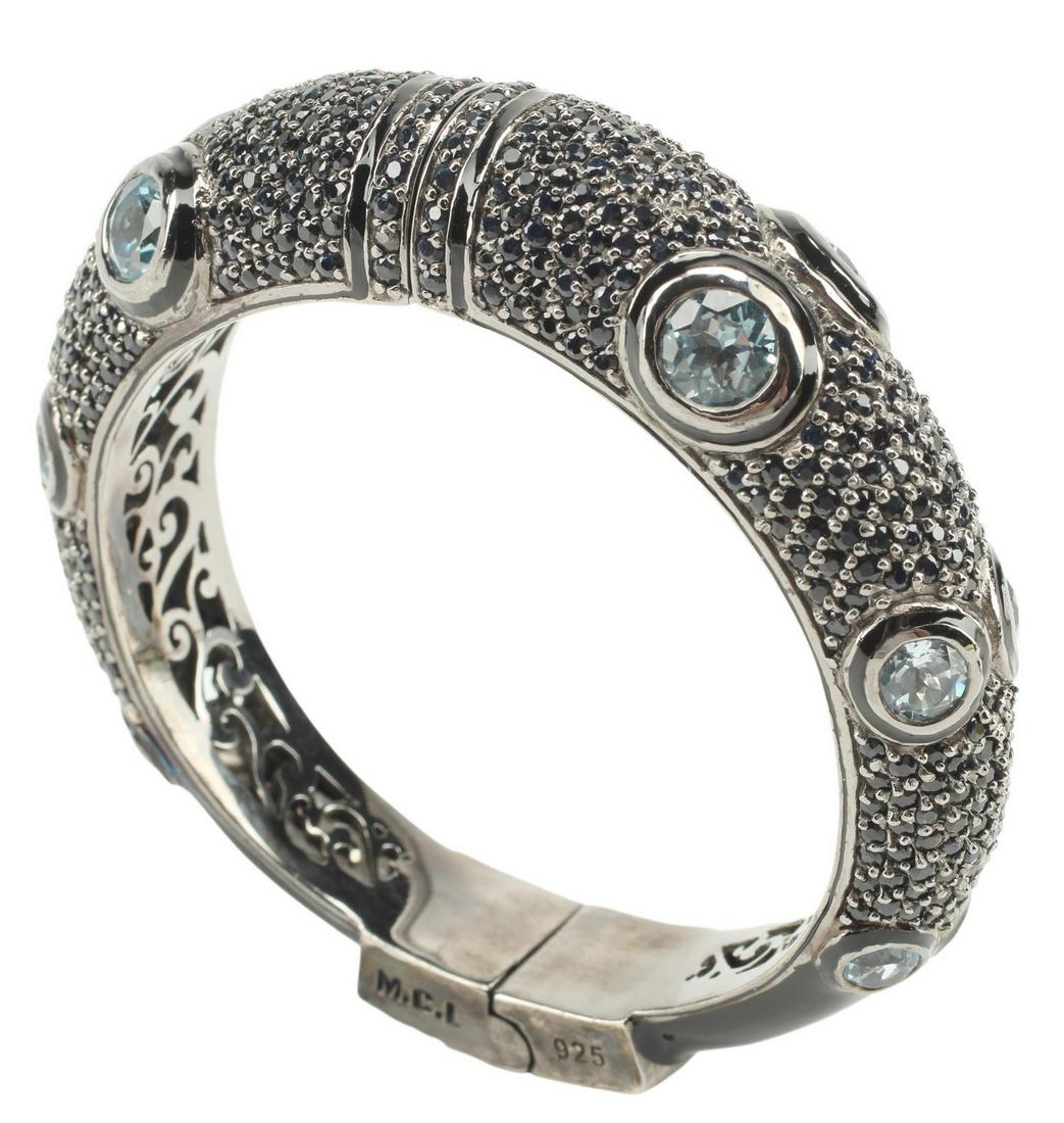 MATTHEW CAMPBELL LAURENZA HINGED BRACELET (1 of 4)
