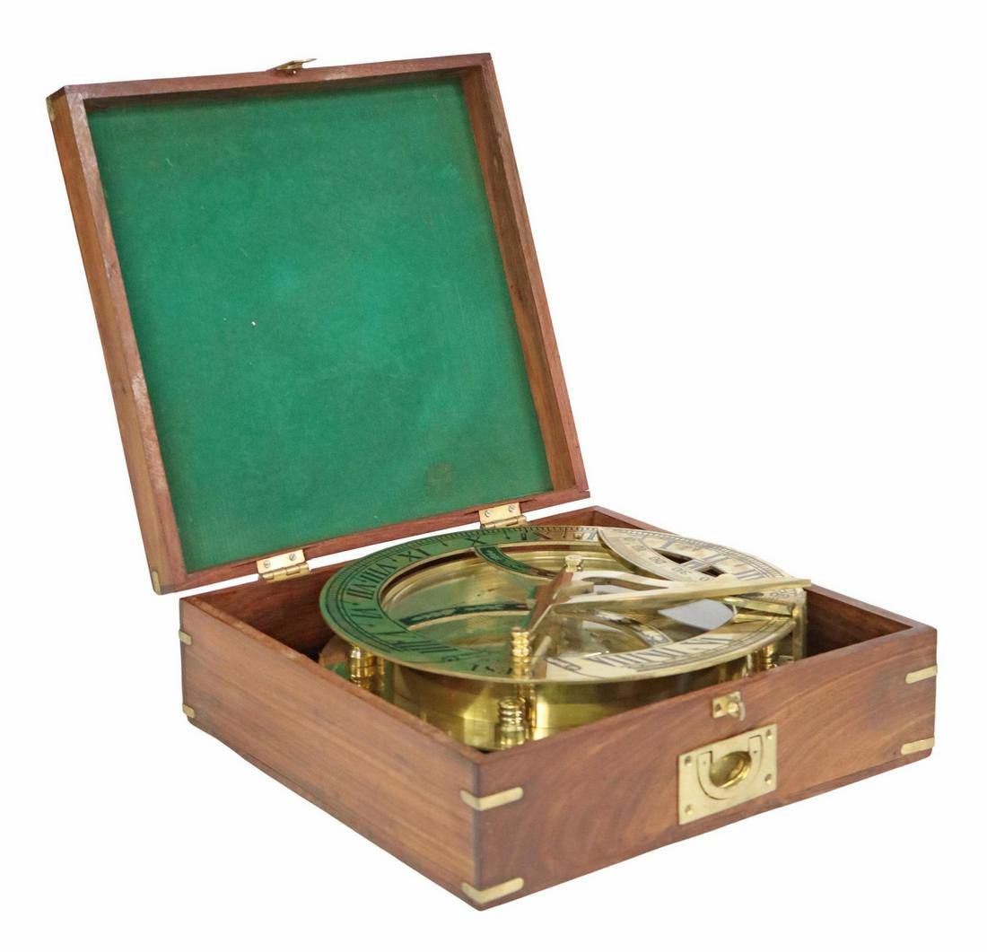 DECORATIVE BRASS NAUTICAL SUNDIAL & COMPASS IN WOOD BOX (1 of 5)