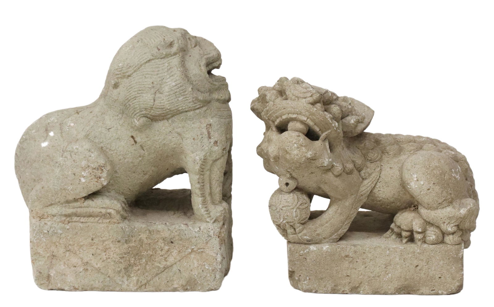 (2) CHINESE CONCRETE GUARDIAN FOO LION SCULPTURES (1 of 5)