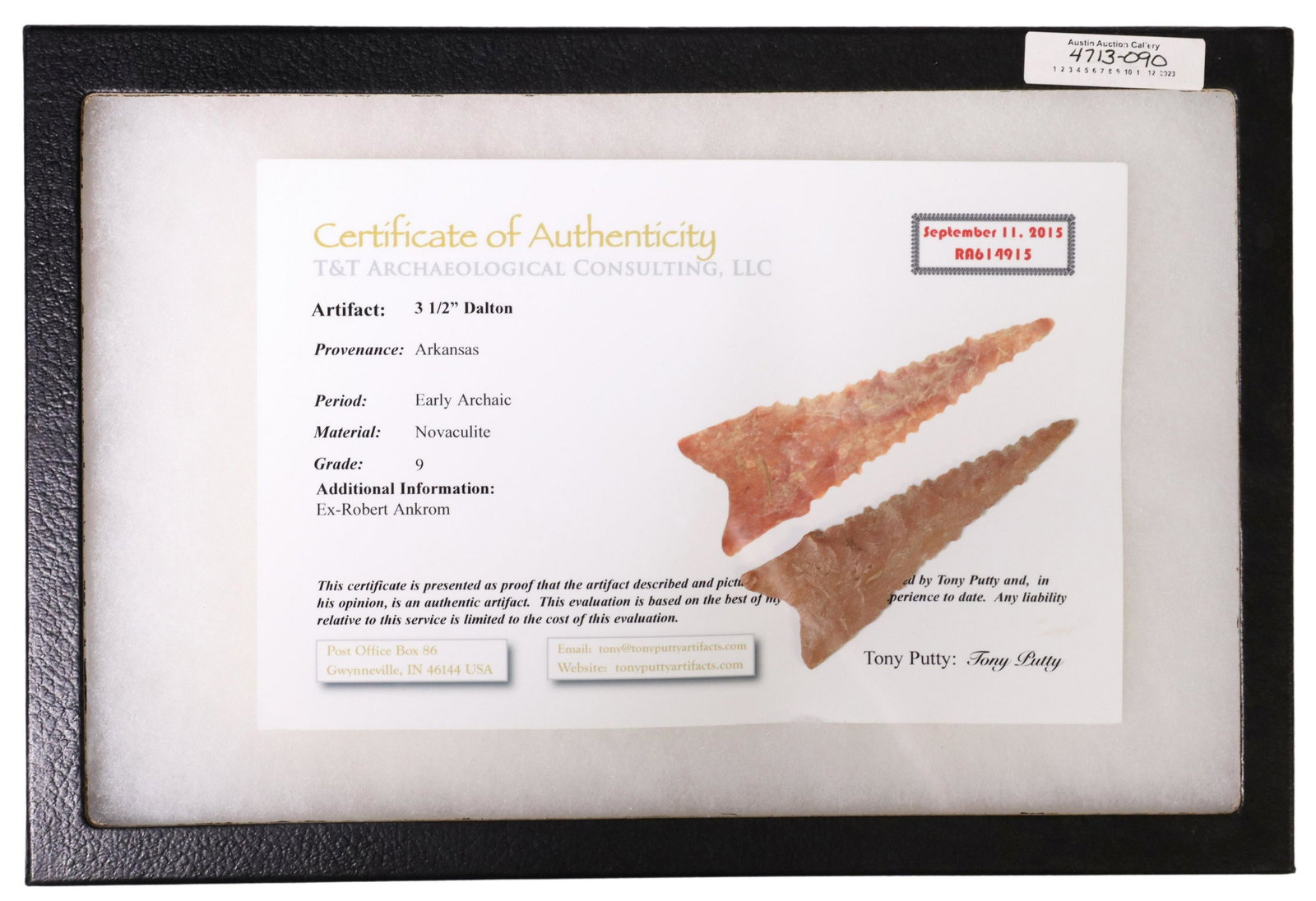 NATIVE AMERICAN PALEO DALTON ARROWHEAD: Native American Dalton point, Arkansas, approx. 3.5"l, 1.25"w, COA by T&T Archaeological Consulting, Tony Putty, housed in Riker case approx. 1"h, 12.25"w, 8.25"d, .75lb Start Price: $125.00