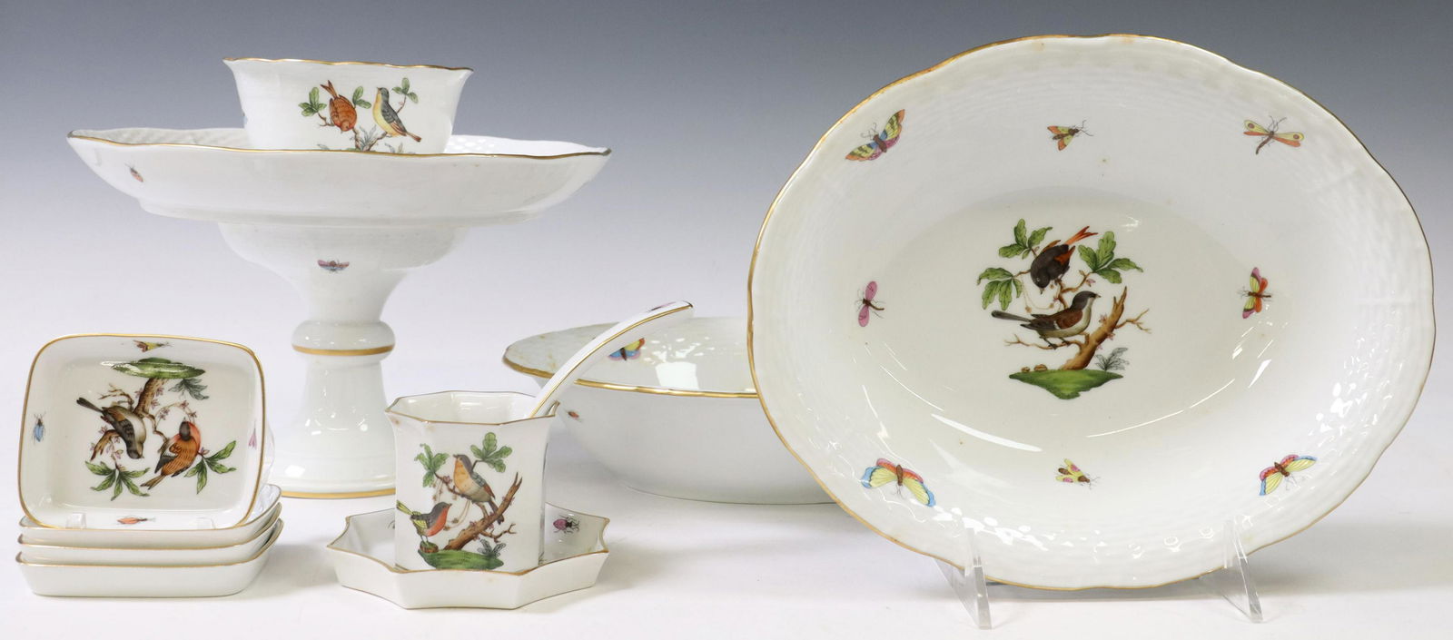 (11) HEREND 'ROTHSCHILD BIRD' SERVICEWARE (1 of 5)