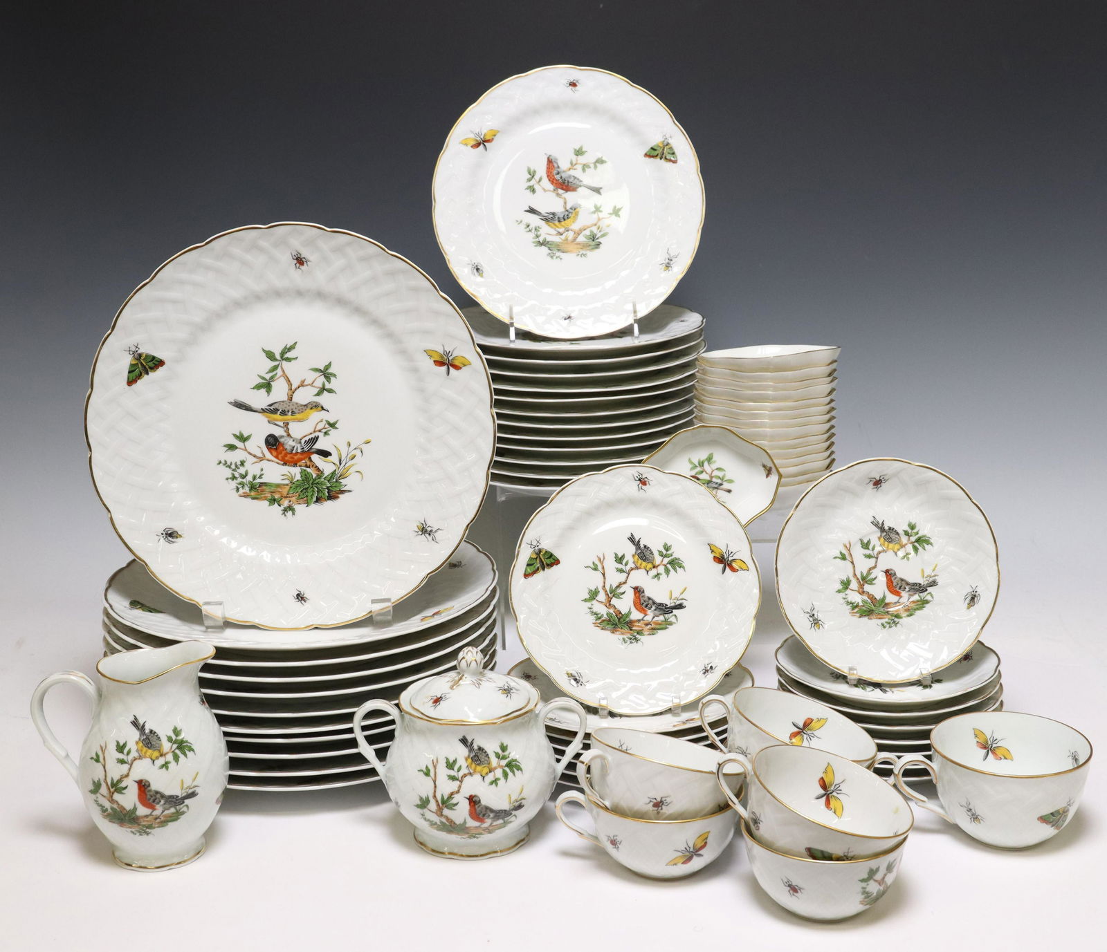 (64) LIMOGES BRANARDAUD 'VIRGINIE' DINNER SERVICE (1 of 8)