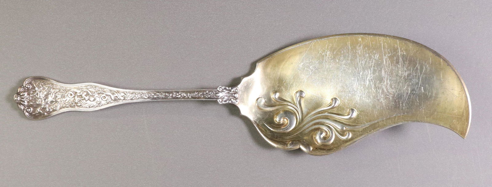 TIFFANY & CO. OLYMPIAN STERLING ICE CREAM SERVER (1 of 4)