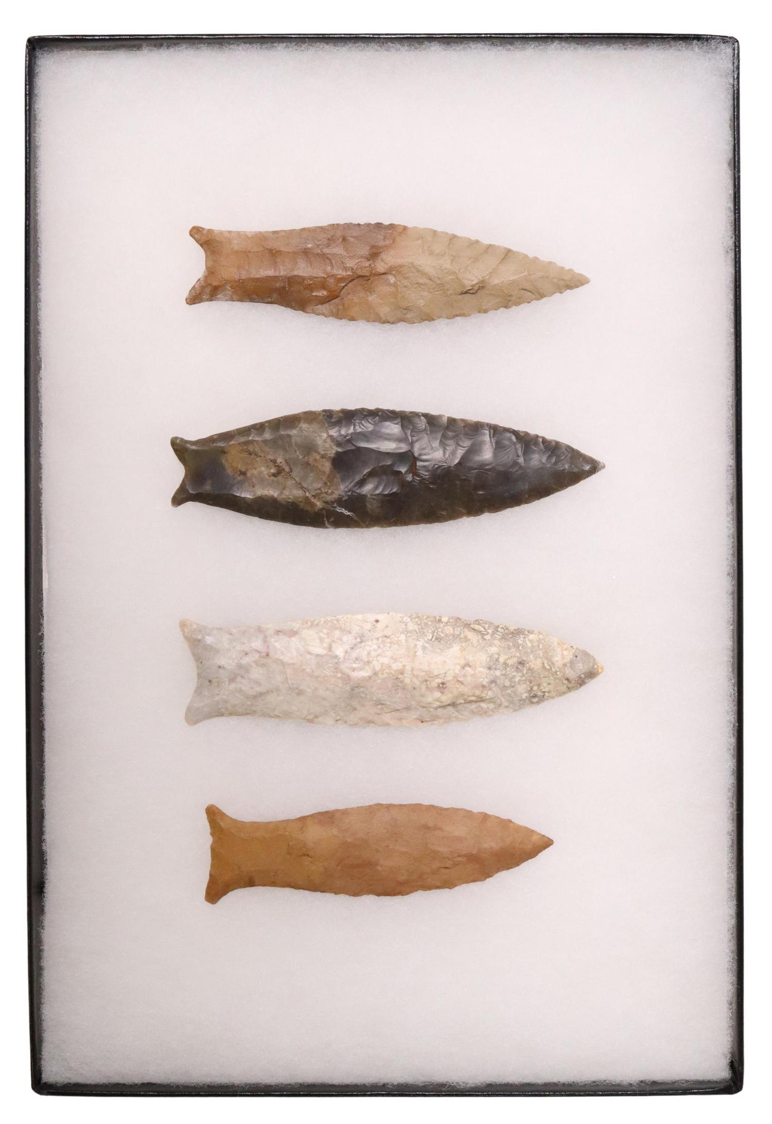 (4) NATIVE AMERICAN CUMBERLAND POINTS (1 of 2)