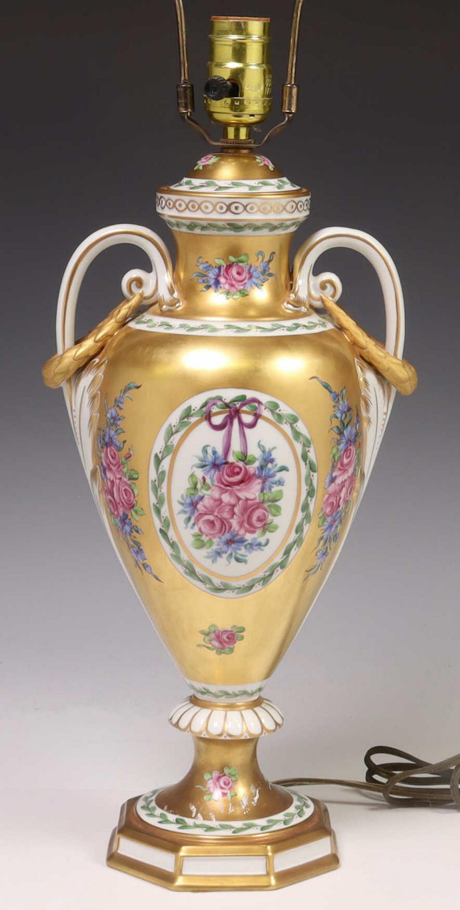 CARL THIEME DRESDEN PORCELAIN URN TABLE LAMP (1 of 4)