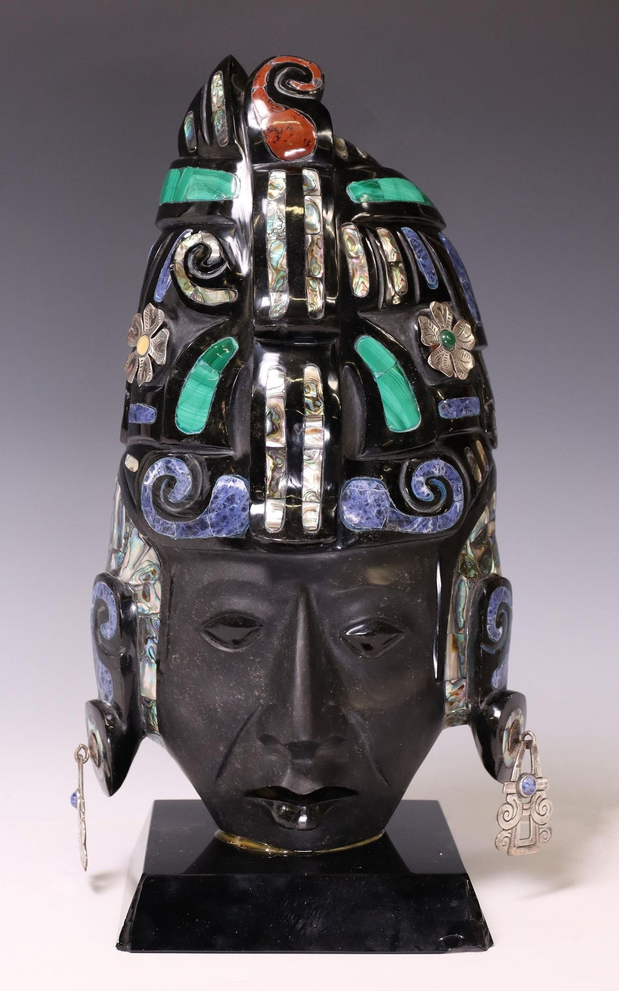 PRE-COLUMBIAN STYLE OBSIDIAN & SILVER SCULPTURE (1 of 4)