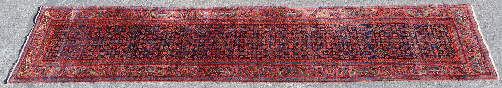 HAND-TIED RUNNER, 16'7" X 3'9" (1 of 3)