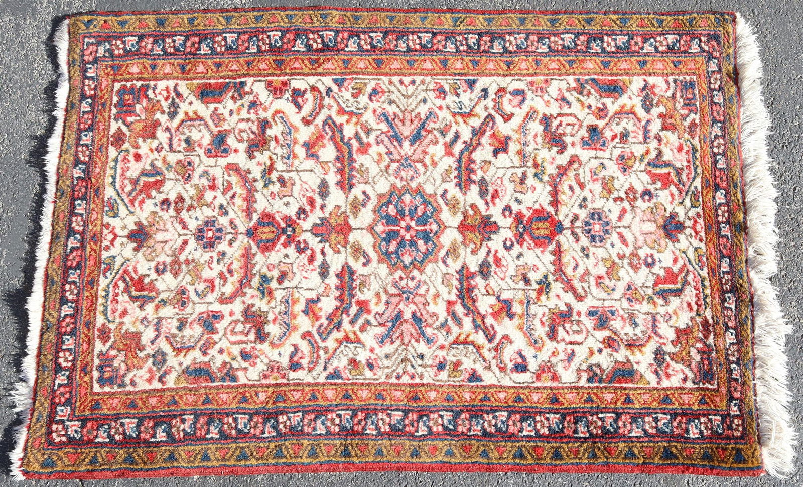 HAND-TIED PERSIAN WOOL RUG, IRAN, 4'4"l X 3'0" (1 of 3)