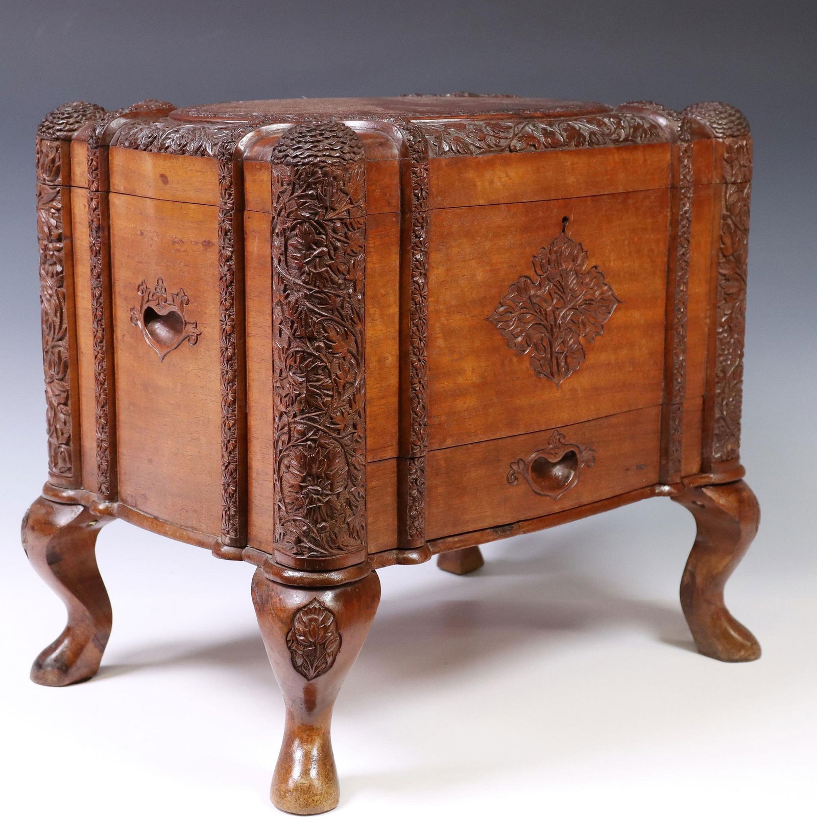 SOUTH ASIAN CARVED CASKET OR TABLE BOX (1 of 7)