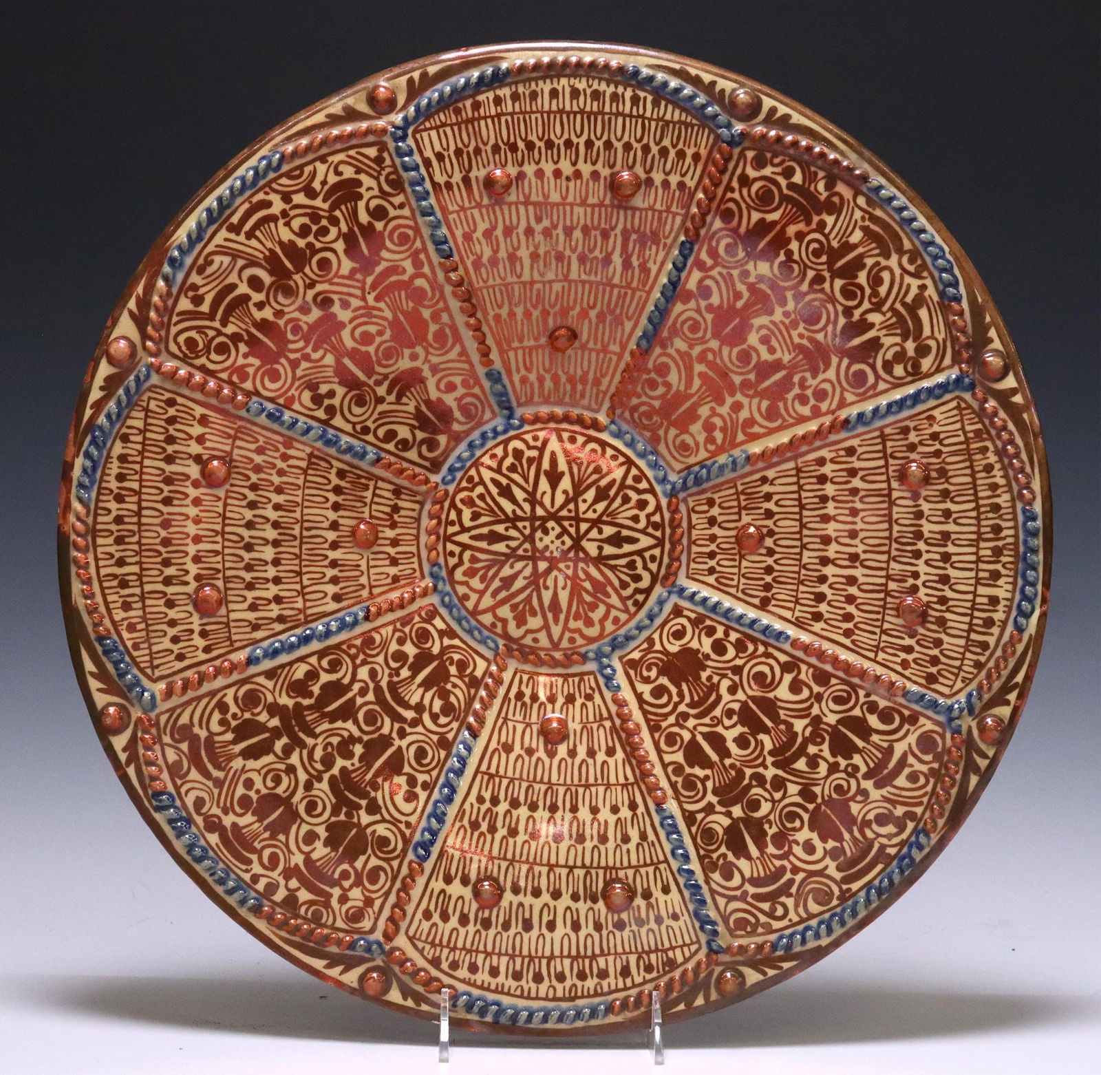 HISPANO-MORESQUE REVIVAL REFLEJOS LUSTRE CHARGER (1 of 2)