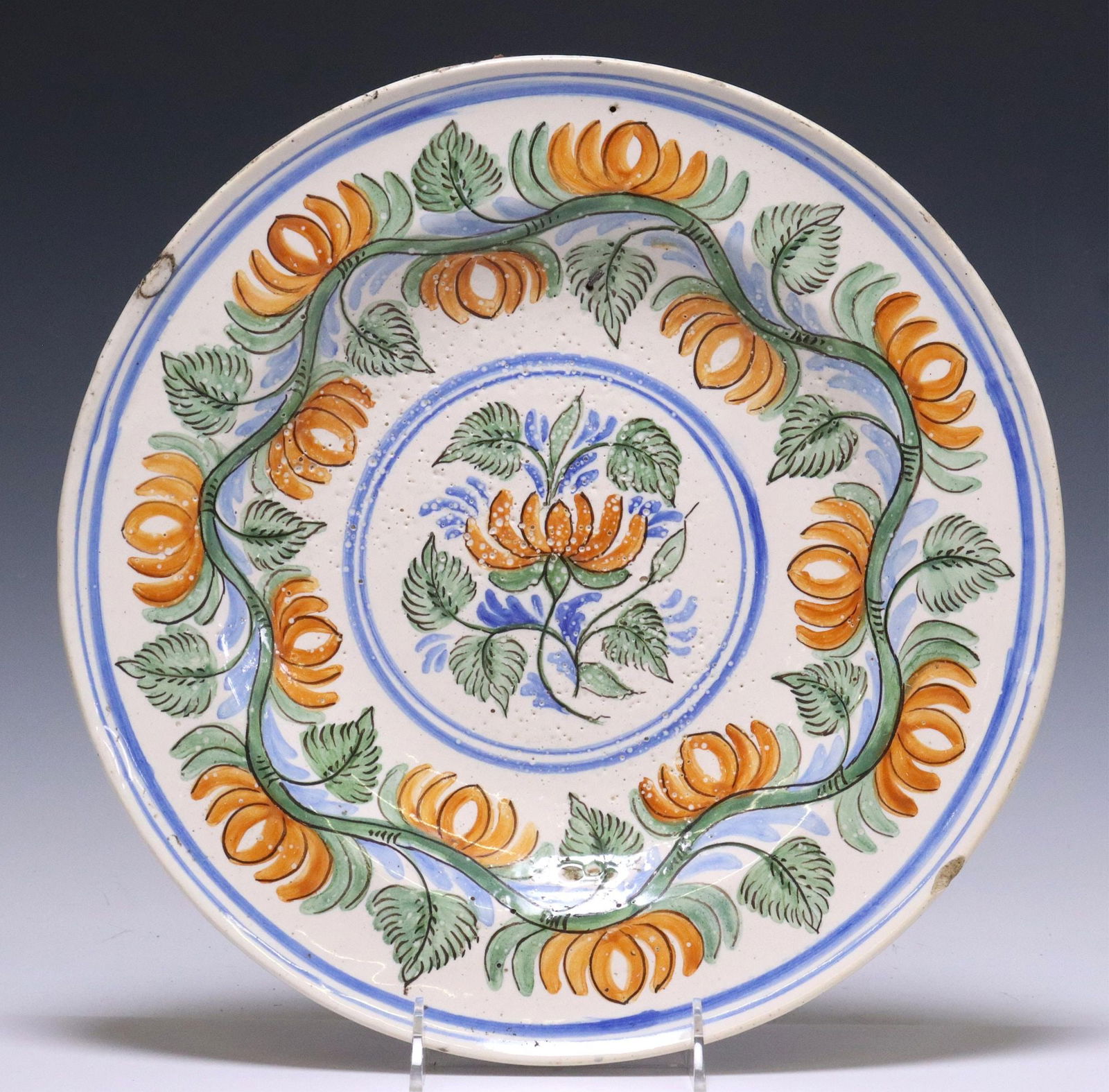 SPANISH TALAVERA POLYCHROME POTTERY CHARGER (1 of 2)