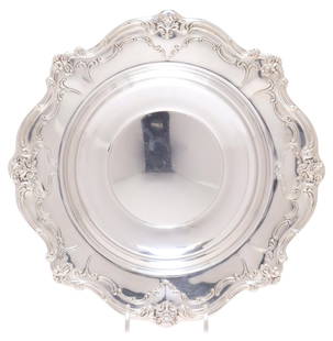 GORHAM 'CHANTILLY-DUCHESS' STERLING VEGETABLE BOWL: American sterling silver round vegetable bowl, Gorham Manufacturing Company, in the "Chantilly-Duchess" pattern, date letter for 1961, numbered 745, approx 2"h, 10.25"w, 12.75ozt Start Price: $150.00