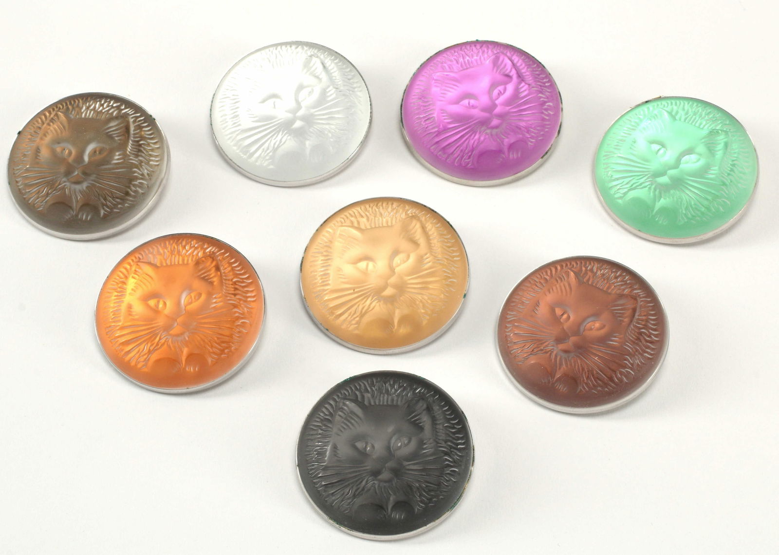 (8) MARIE-CLAUDE LALIQUE GLASS CAT BROOCHES (1 of 3)