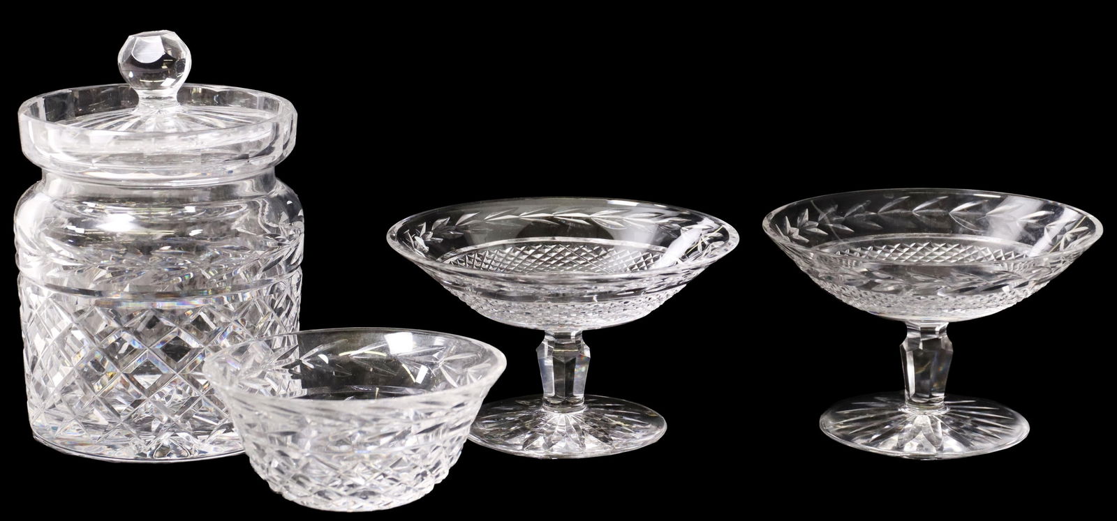 (4) WATERFORD 'GLANDORE' CRYSTAL TABLEWARE (1 of 5)