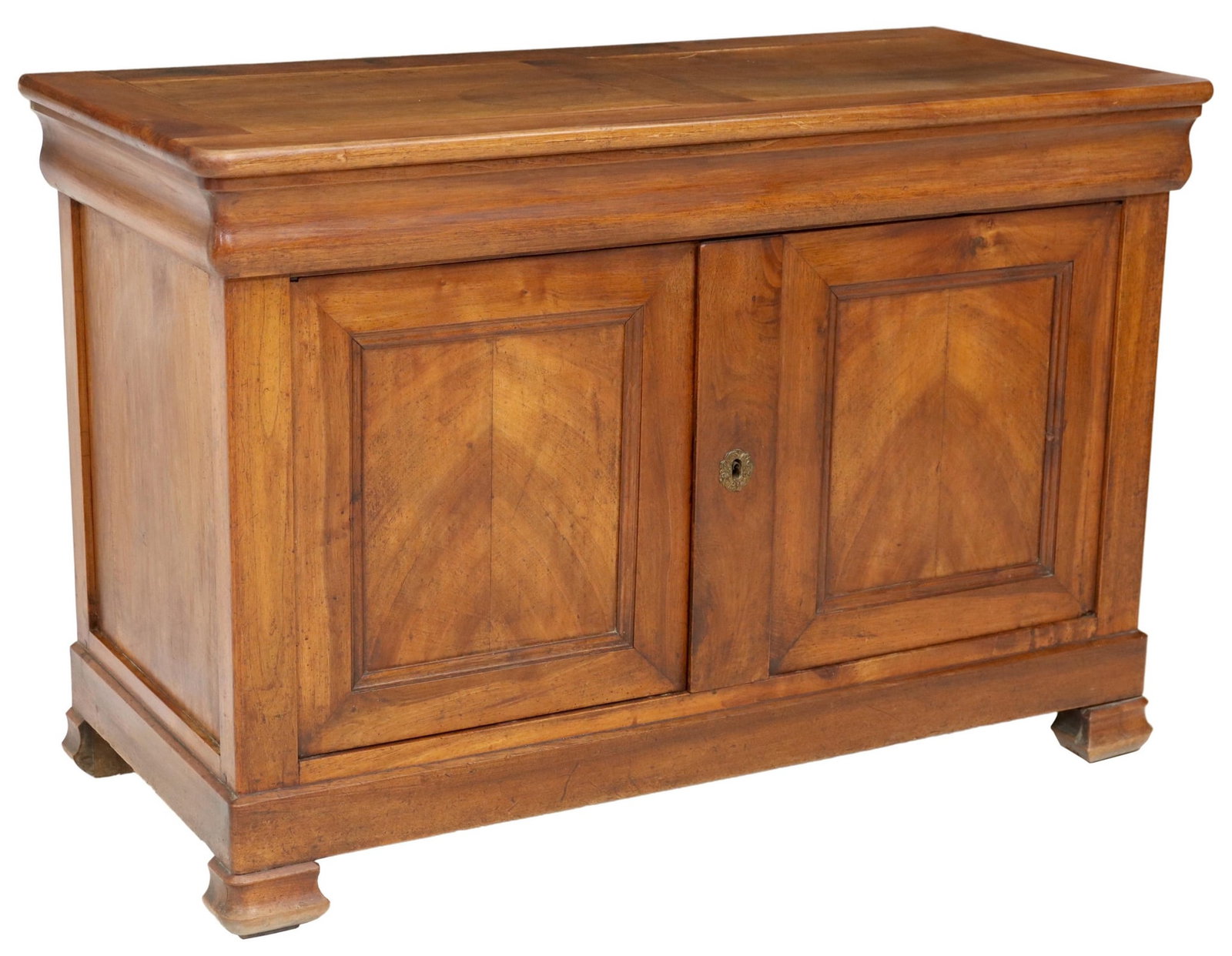 FRENCH PROVINCIAL DOUGH KNEADING TABLE SIDEBOARD: French Provincial sideboard/ dough kneading cabinet, 19th c., the removable top reveals a substantial kneading trough, the cabinet with two lower doors opening to shelves, all rising on shaped feet, a