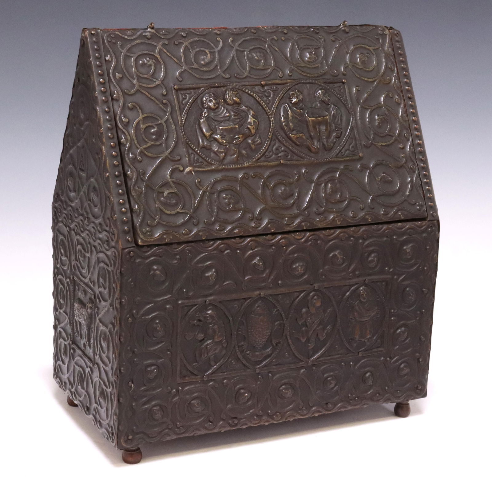 SPANISH MEDIEVAL STYLE METAL-CLAD RELIQUARY CASKET (1 of 6)
