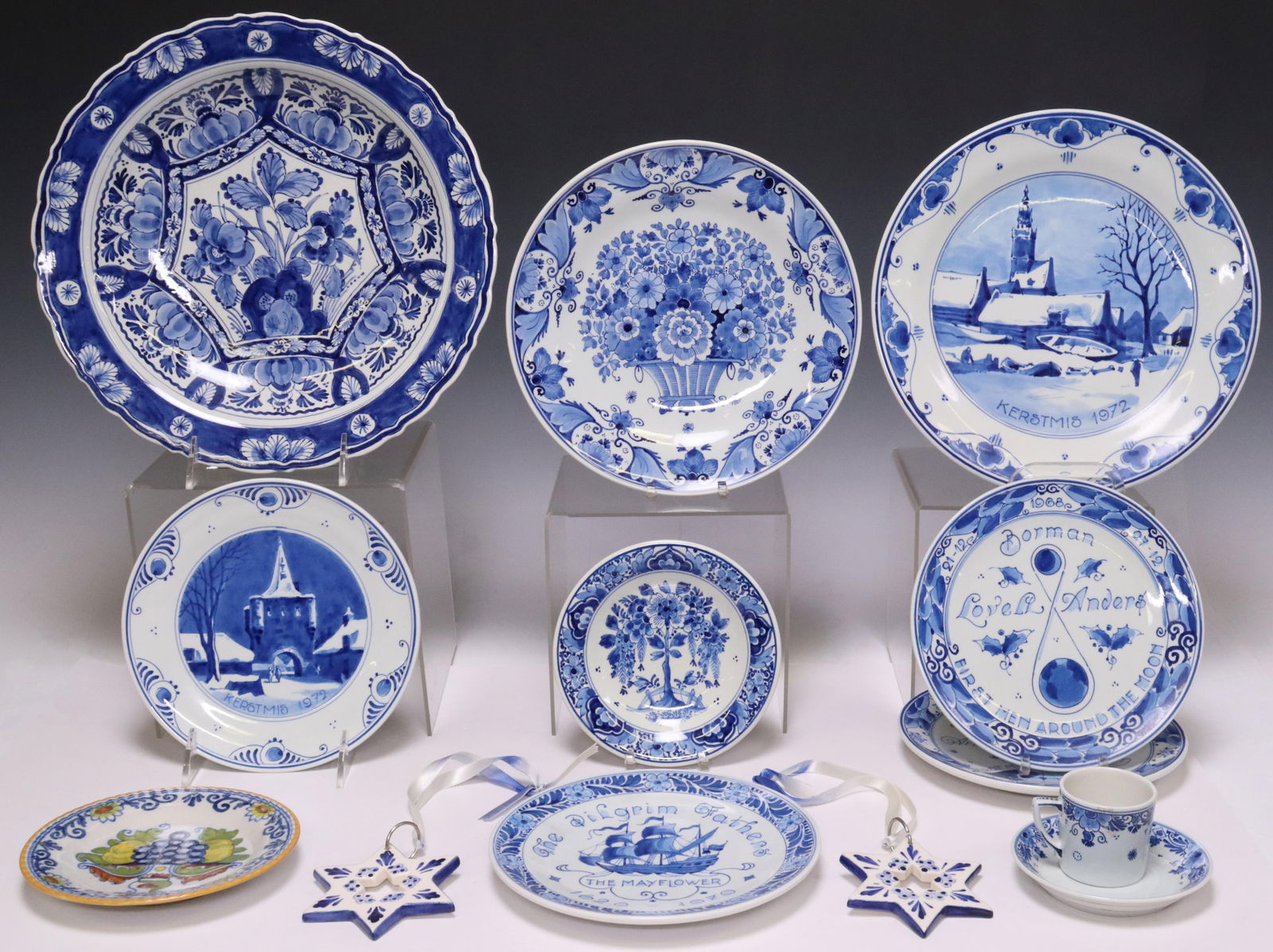 DELFT COMMEMORATIVE PLATES, 1ST MEN ON THE MOON (1 of 5)