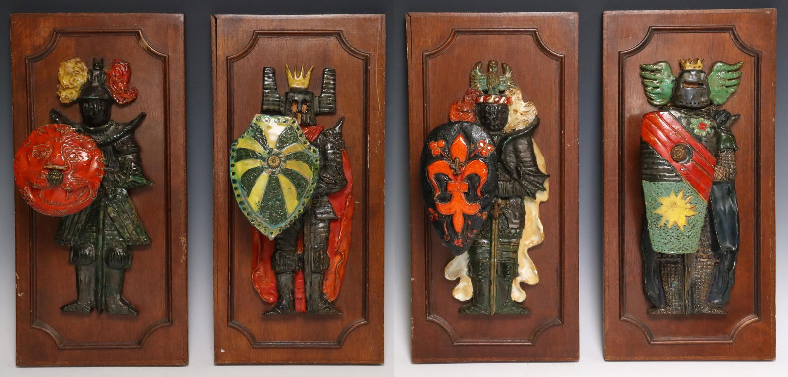 (4) FRENCH CERAMIC KNIGHTS ON WOOD HAT/COAT HOOKS (1 of 6)