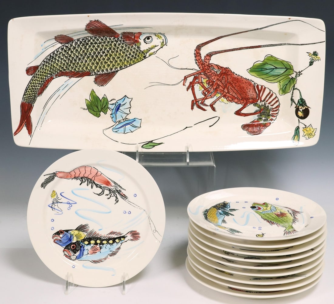 (11) GERMAN VILLEROY & BOCH FISH SERVICE (1 of 4)
