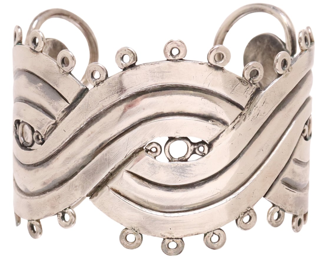 WILLIAM SPRATLING TAXCO 980 SILVER 'MASK' CUFF (1 of 4)