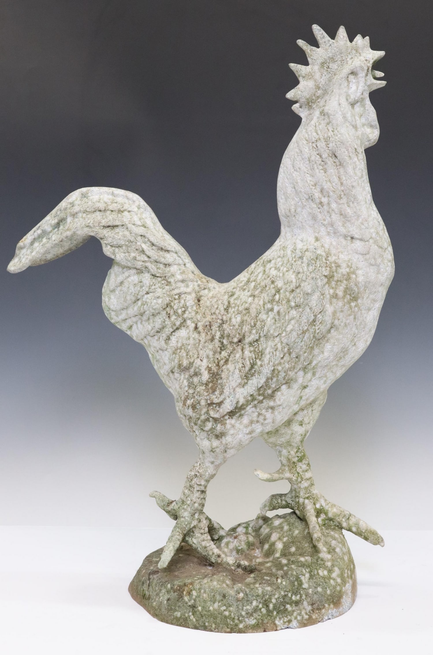 METAL ROOSTER GARDEN STATUE, 25.5"H (1 of 3)