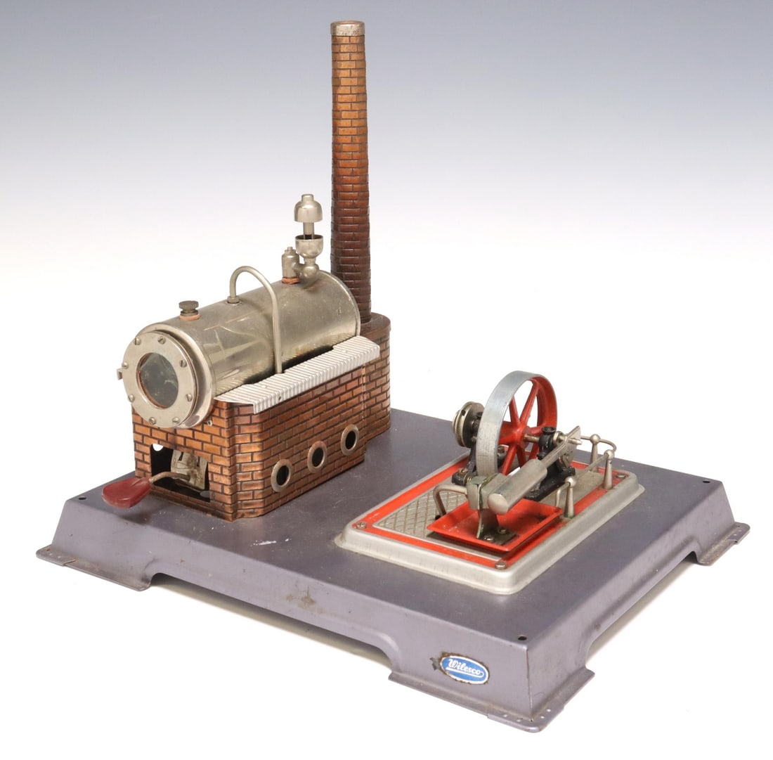WILESCO TOY STEAM ENGINE (1 of 5)